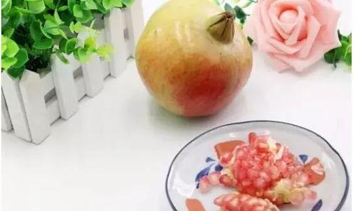 石榴夫妻网红吃瓜图片,趣味横生瞬间捕捉 第3张 石榴夫妻网红吃瓜图片,趣味横生瞬间捕捉 第3张